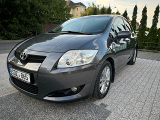 Toyota Auris foto 2