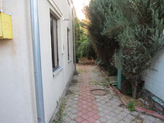 Меняю на квартиру в Кишиневе или продам дом у Днестра с сауной, бассейном и французским камином. foto 2