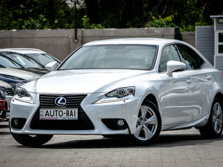 Lexus IS Series foto 2