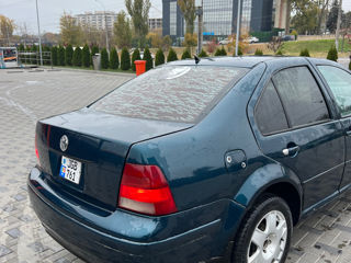 Volkswagen Jetta foto 6