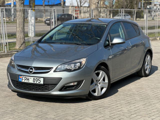 Opel Astra foto 1