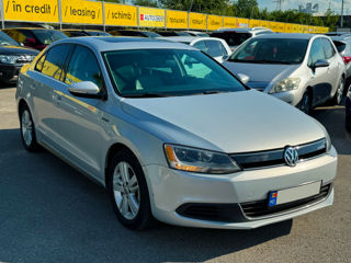 Volkswagen Jetta foto 4