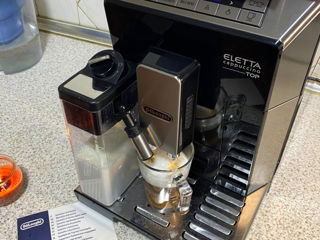 Delonghi Eletta Cappuccino TOP Sensor  în stare excelentă, ca nouă!!! Cappucino Latte Macchiato foto 7