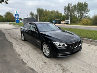 BMW 7 Series foto 1