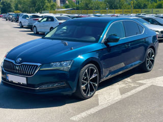 Skoda Superb foto 3