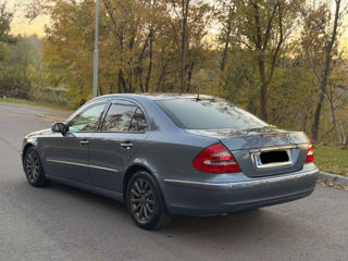 Mercedes E-Class foto 5