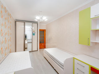 Apartament cu 2 camere, 82 m², Buiucani, Chișinău foto 10