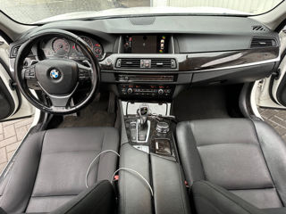 BMW 5 Series foto 10