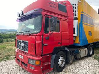 Man Comandor F2000