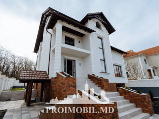 Spre vânzare casă cu 3 nivele 400 mp + 7 ari, în Dumbrava! foto 10