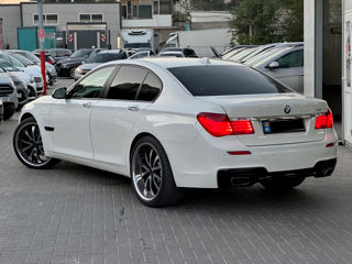 BMW 7 Series foto 4