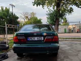 Nissan Almera foto 6