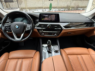 BMW 5 Series foto 12