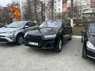 Audi Q7 foto 2