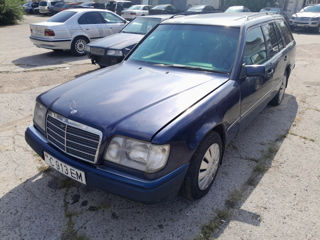 Mercedes Series (W124) foto 1