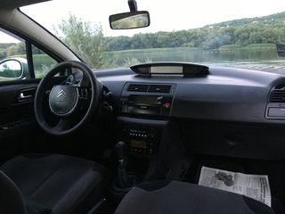 Citroen C4 foto 9