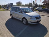 Volkswagen Touran foto 1