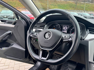 Volkswagen Passat foto 9