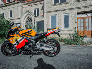 Honda CBR 600 RR foto 3