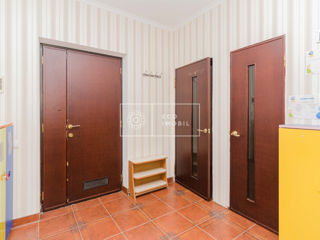 Vânzare, oficiu, Centru, str. București, 160 m.p., 320000€ foto 9