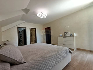 Durlești. Casă Excepțională 4 dormitoare + Living. 310 m.p. 6 ari. Confort și Eleganță la Superlativ foto 15