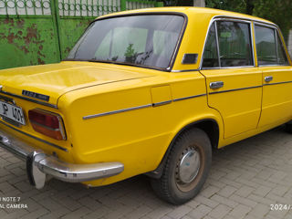 Lada / ВАЗ 2103 фото 5