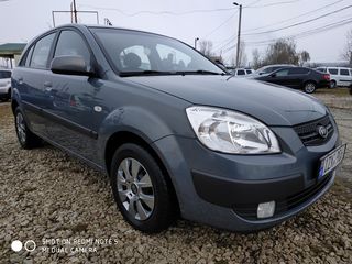 KIA Rio foto 1