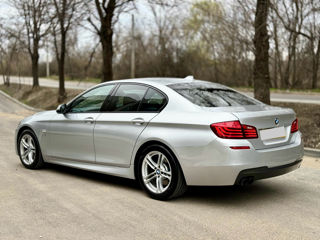 BMW 5 Series foto 4