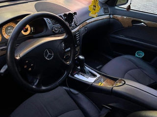 Mercedes E-Class foto 9