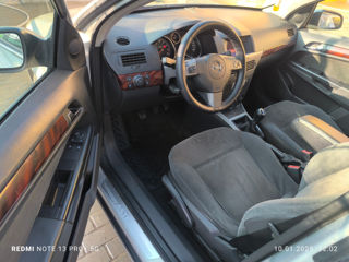 Opel Astra foto 4