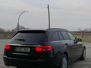 Mercedes C-Class foto 8