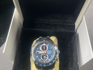 Seiko Sportura Perpetual Solar фото 1