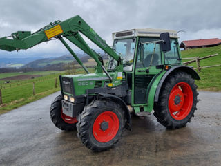 Fendt 260 S Farmer + Incarcator Frontal Fendt foto 1