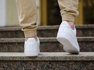 Nike Air force clasic white din piele foto 6