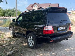 Toyota Land Cruiser foto 3