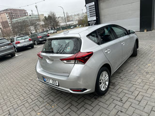 Toyota Auris foto 3