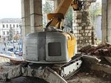 Miniexcavatoare,roboti hidraulici pentru demolari