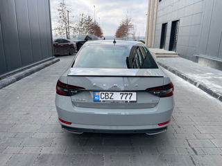 Skoda Superb foto 5