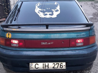 Mazda 323 foto 6