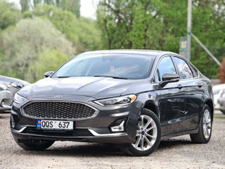 Ford Fusion foto 2