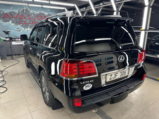 Lexus LX Series foto 2