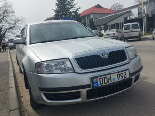 Skoda Superb foto 8