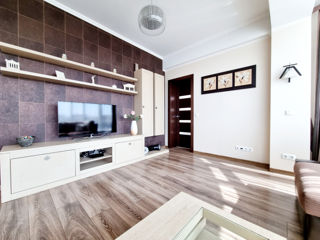 Apartament cu 2 camere, 65 m², Centru, Chișinău foto 12