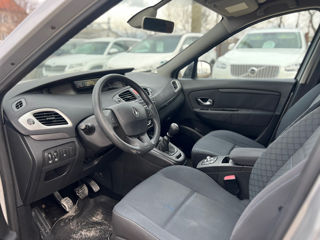 Renault Grand Scenic foto 11