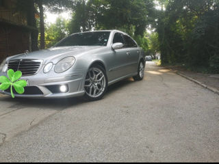 Mercedes E-Class