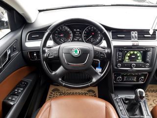 Skoda Superb foto 12