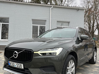 Volvo XC60 foto 2