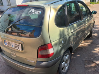 Renault Scenic foto 5