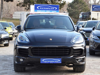 Porsche Cayenne фото 17
