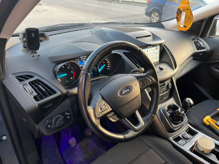 Ford Kuga foto 7